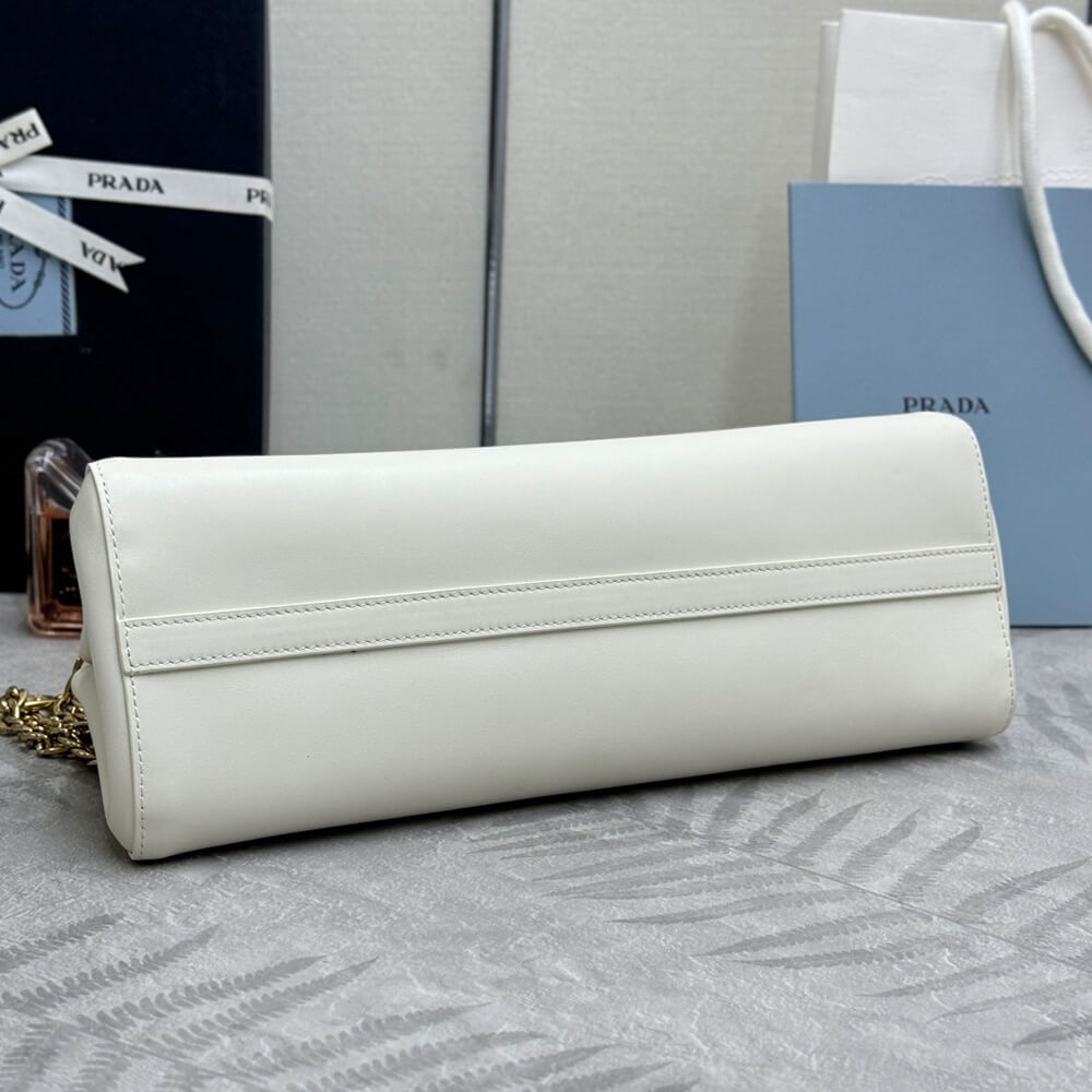 Pra*a Enchaine medium leather bag(HIGH-END GRADE)