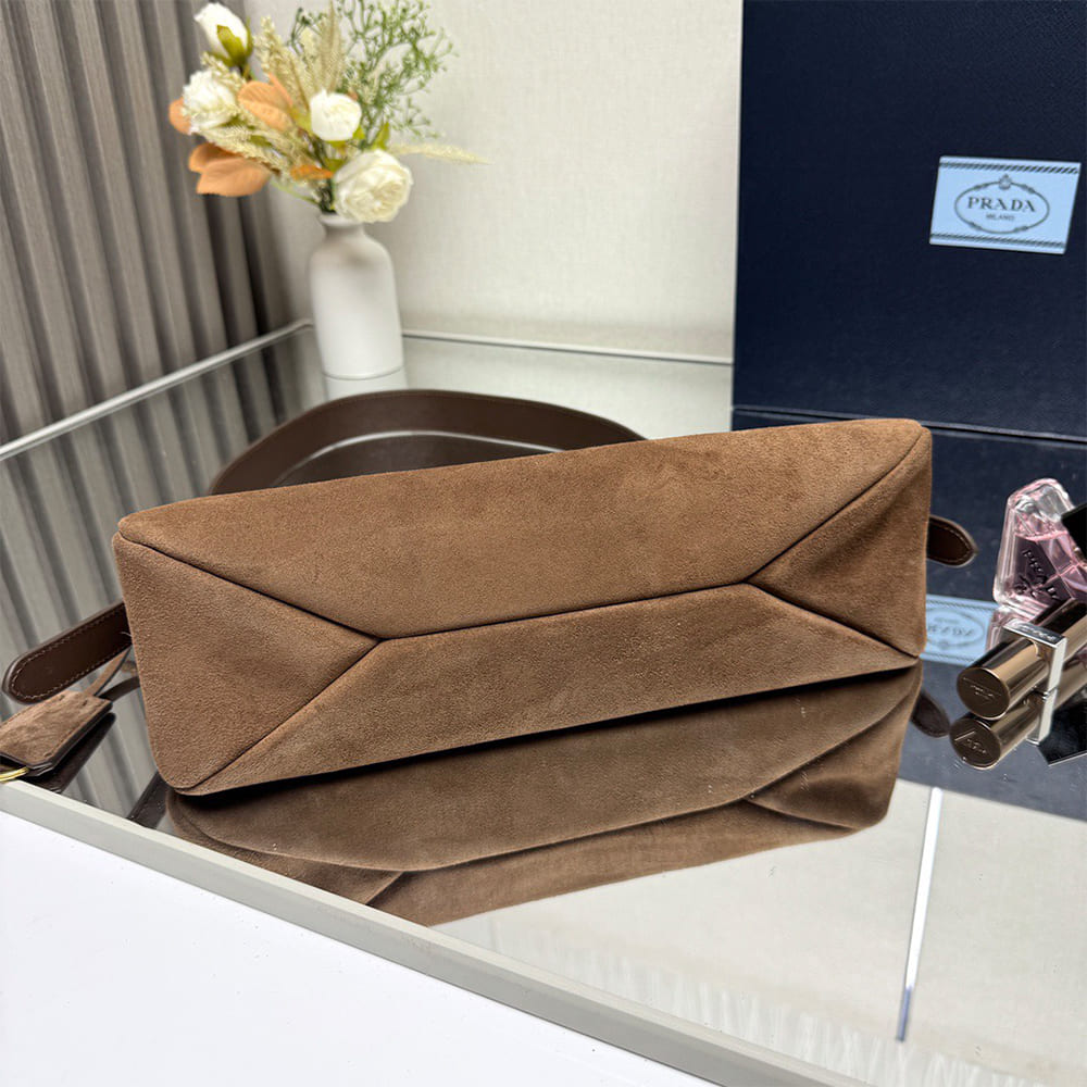 Pra*a Aimee medium suede shoulder bag