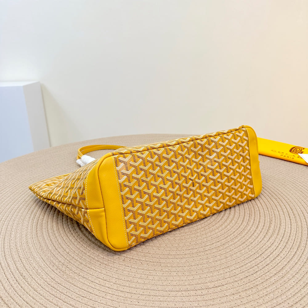 G09ard Artois MM Bag
