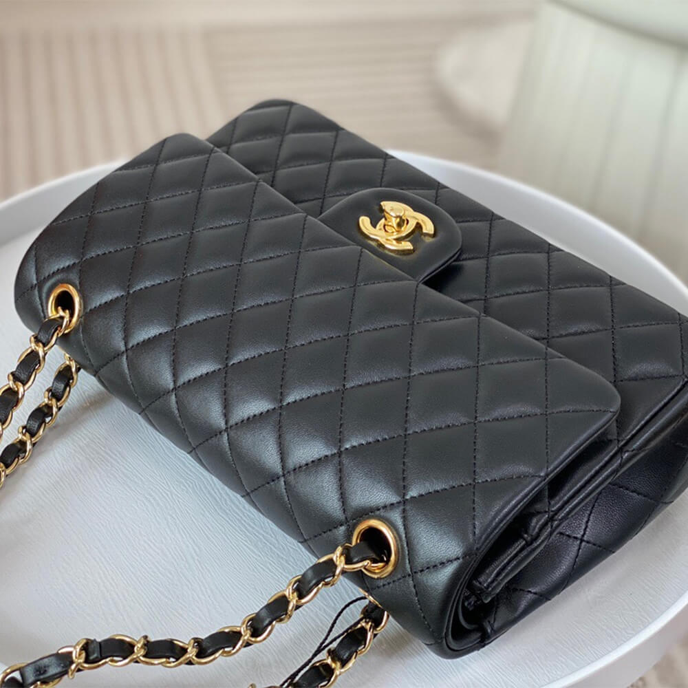 Ch**el Medium Flap Handbag(HIGH-END GRADE)