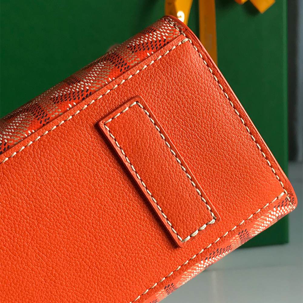 G09ard Structured Roulette PM Bag