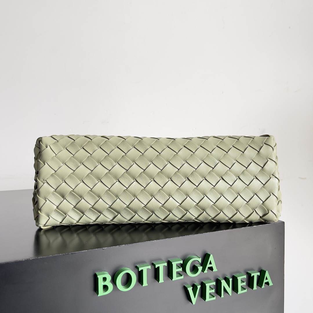 B0tt*ga Ven*ta East-West Andiamo(HIGH-END GRADE)