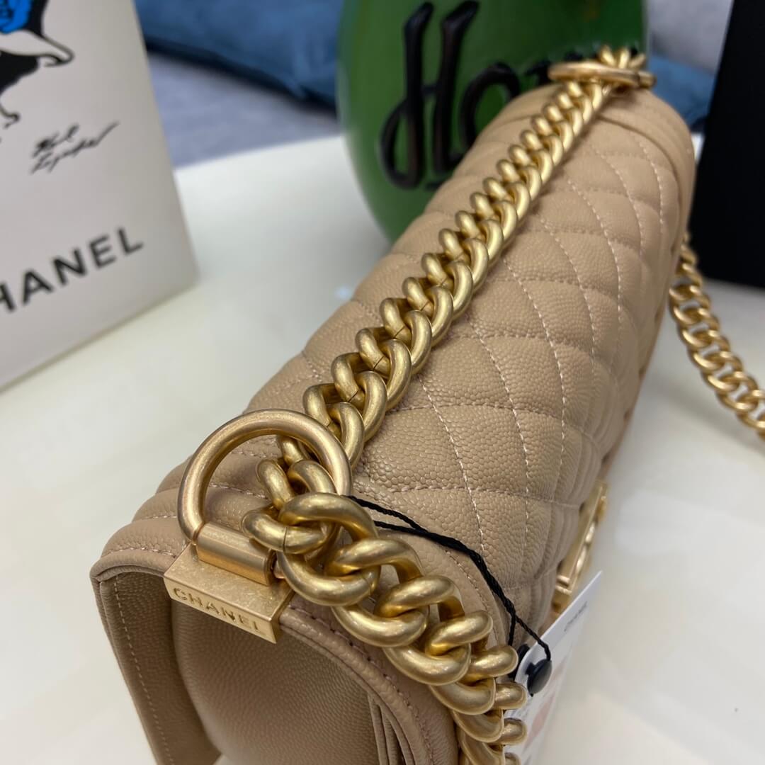 BOY Ch**el Handbag(high-end grade)