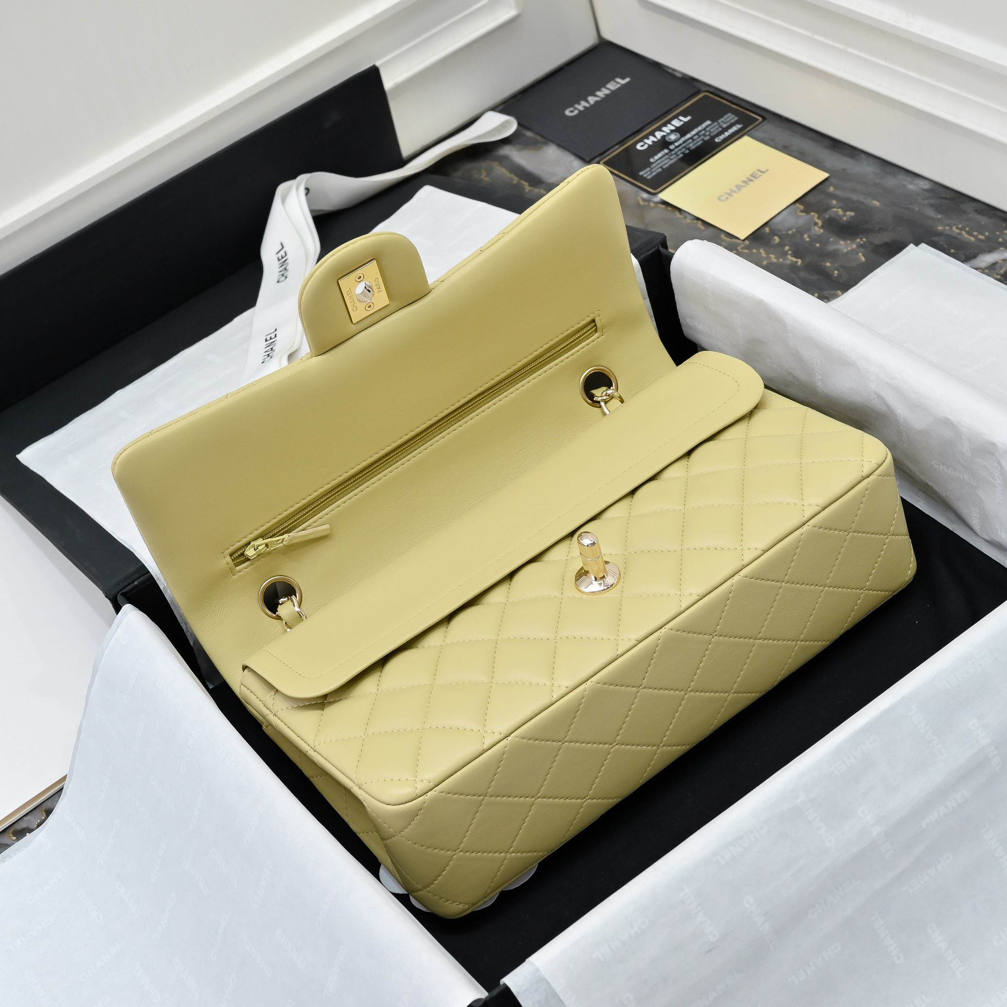 Ch**el Classic 11.12 Handbag(HIGH-END GRADE)