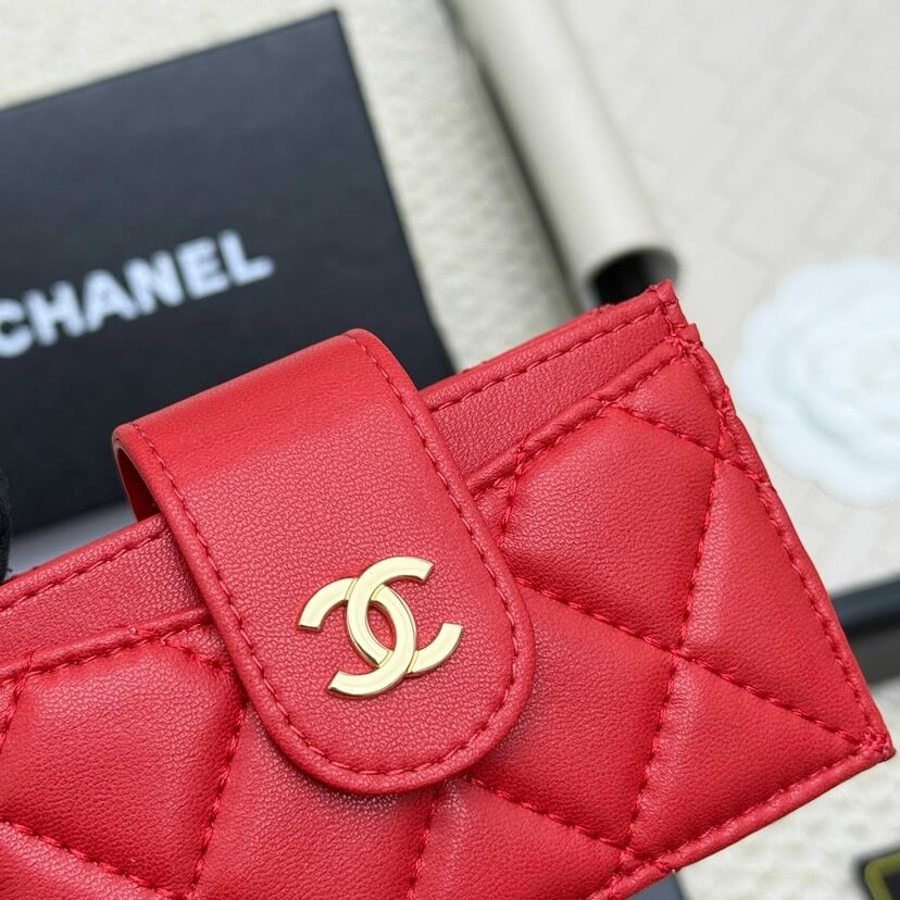 Ch**el Accordion Card Holder