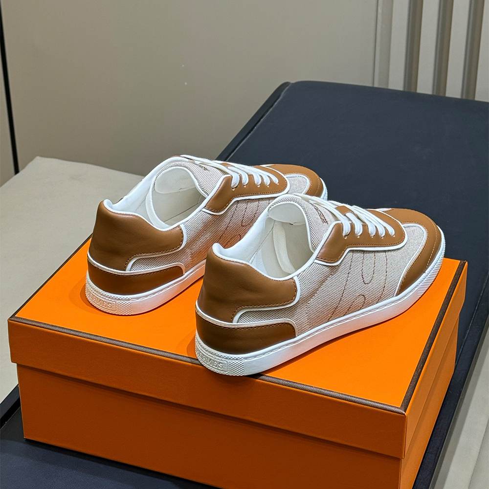 H**me5 Match sneaker