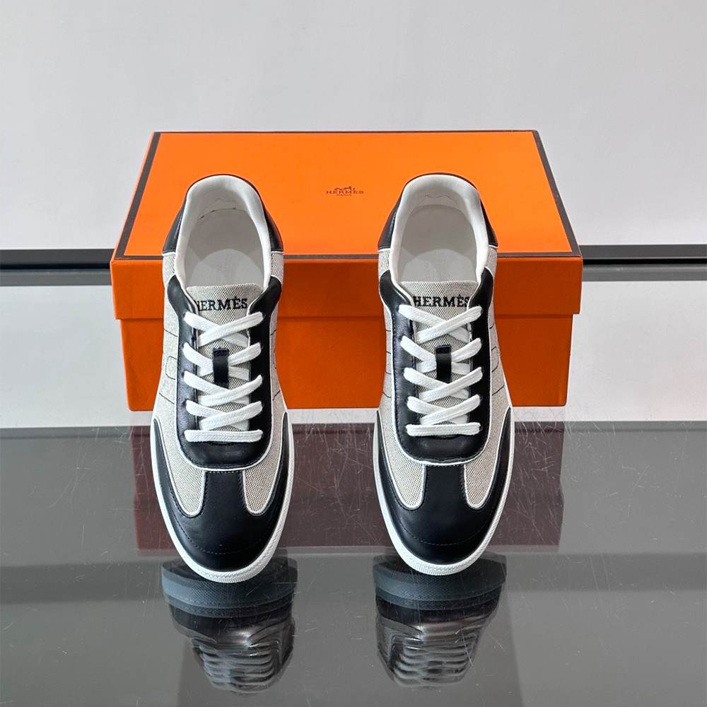H**me5 Match sneaker