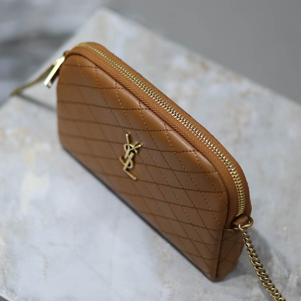 Y51 GABY ZIPPERED POUCH IN LAMBSKIN