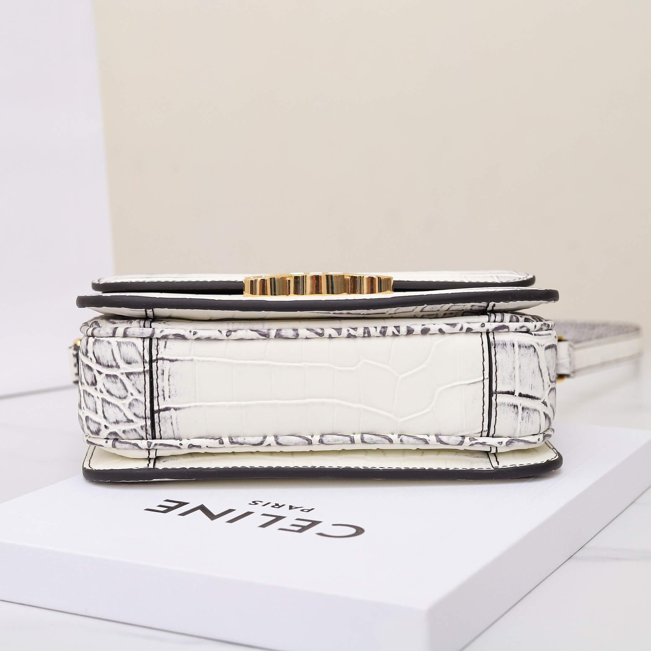 Ce1i*e TEEN TRIOMPHE crocodile pattern handbag(HIGH-END GRADE)