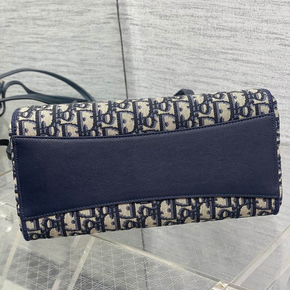 Small D10r Promenade Shopping Bag