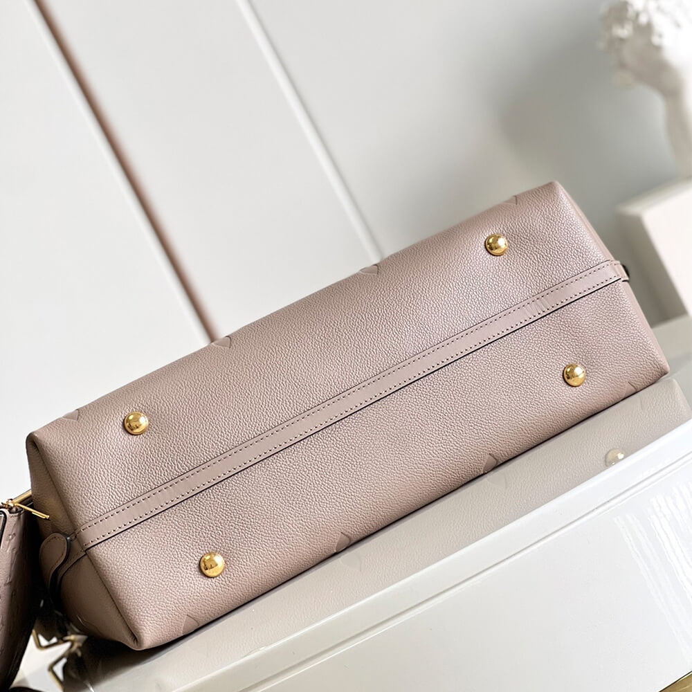 LV CarryAll MM