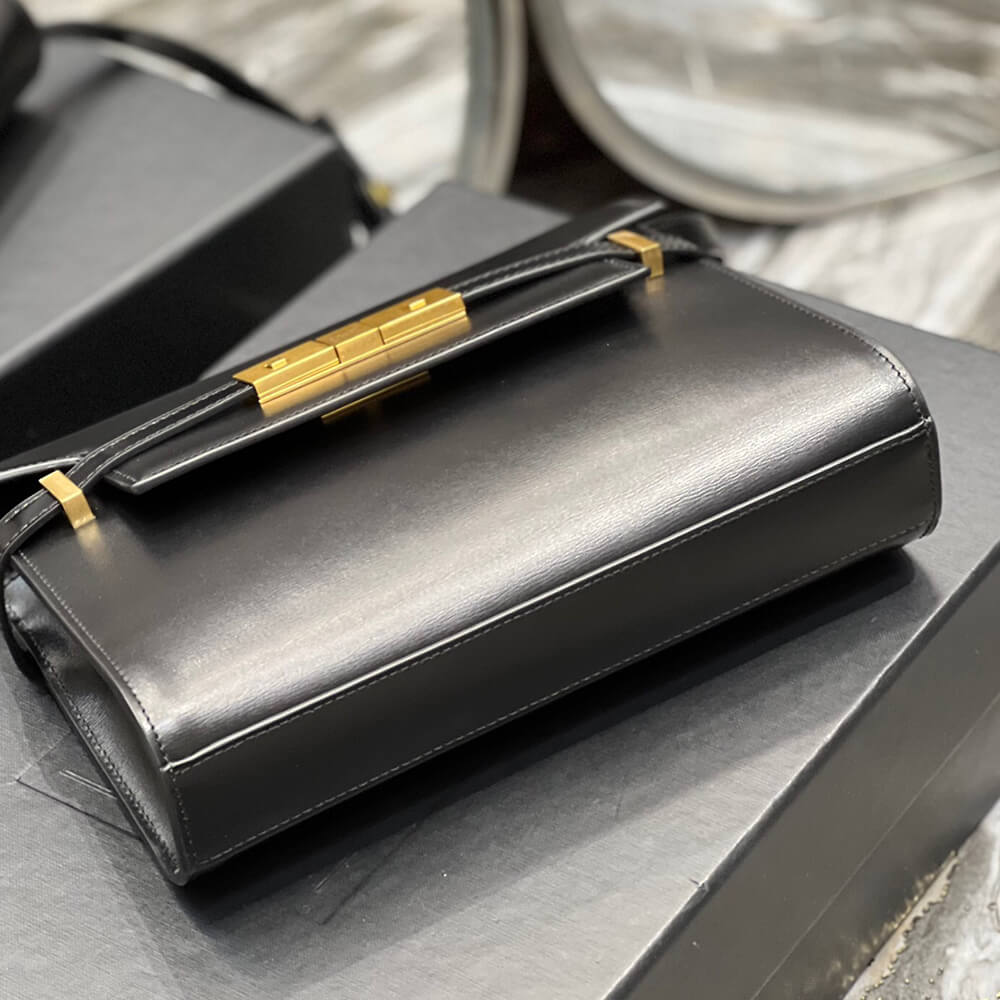 MANHATTAN SMALL SHOULDER BAG IN BOX Sa1nt Lau*nt LEATHER