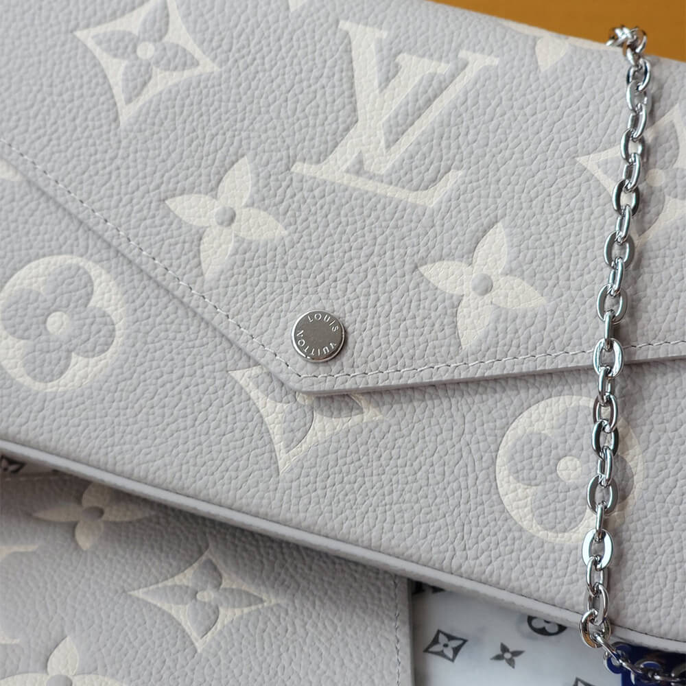 LV Pochette F??licie