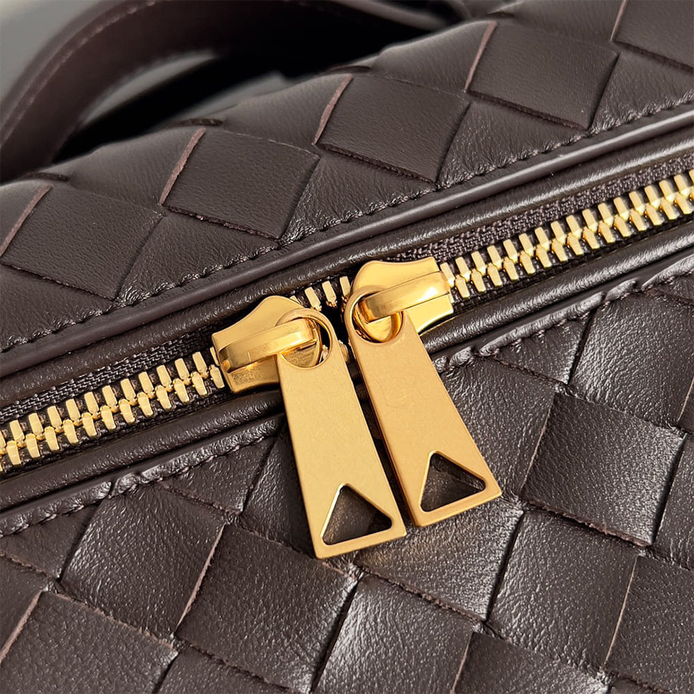 B0tt*ga Ven*ta Bang Bang Vanity Case(high-end grade)