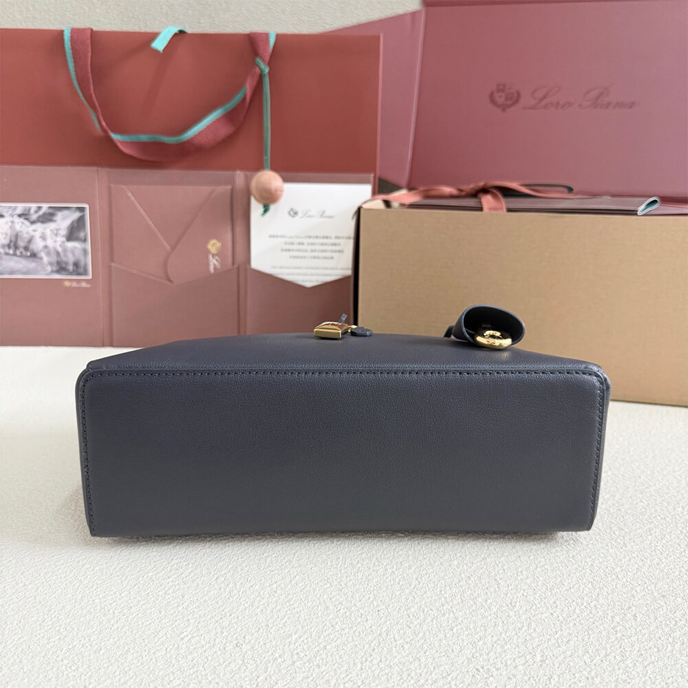 L0r0 P1ana Extra Bag L27(High-end Grade)