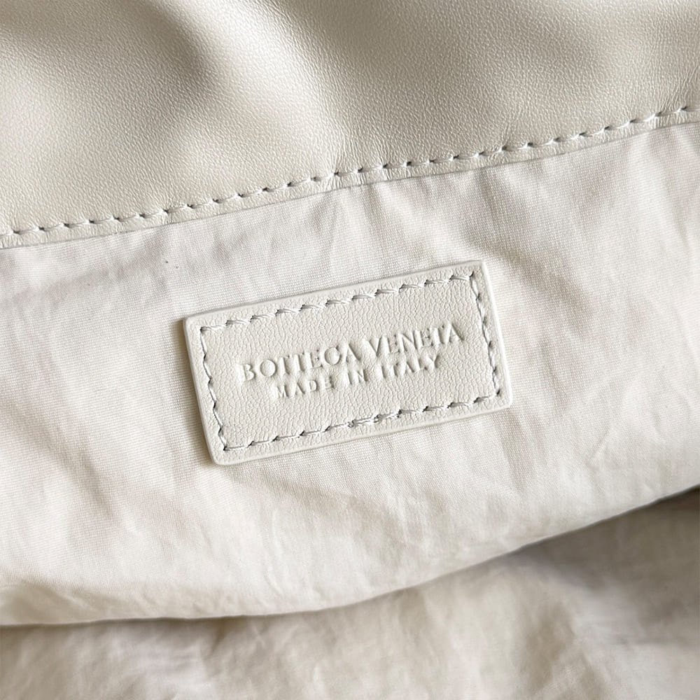 Bottege Ven*ta Dustbag Notte(HIGH-END GRADE)