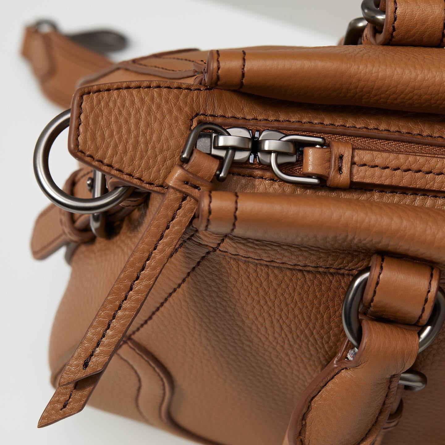 Pra*a Large leather tote bag(HIGH-END GRADE)