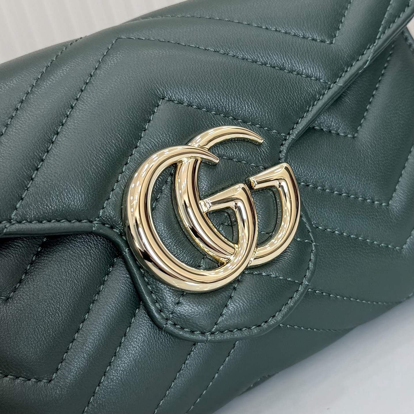 GG Marmont Chain Wallet