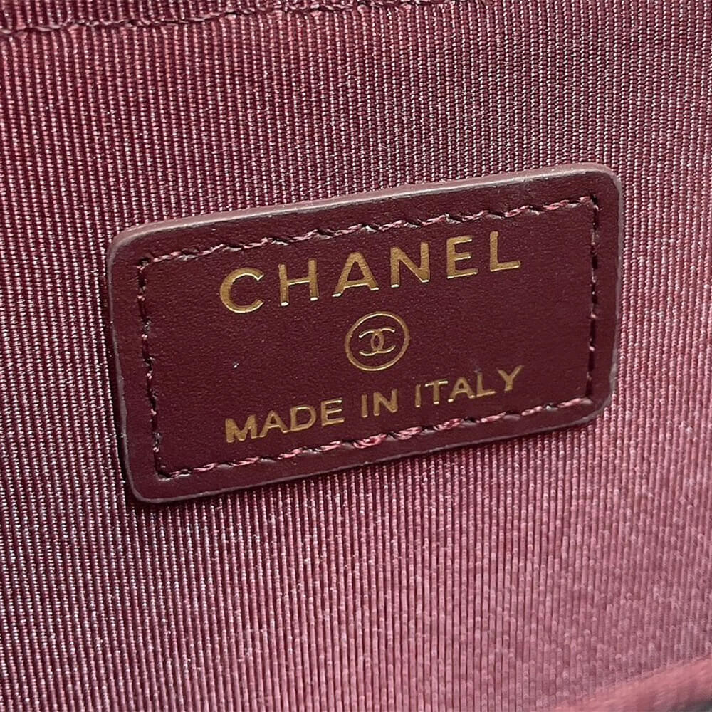 Ch**el Classic Zipped Card Holder