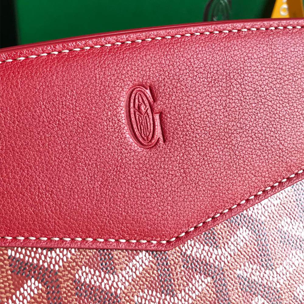 G09ard Structured Roulette PM Bag