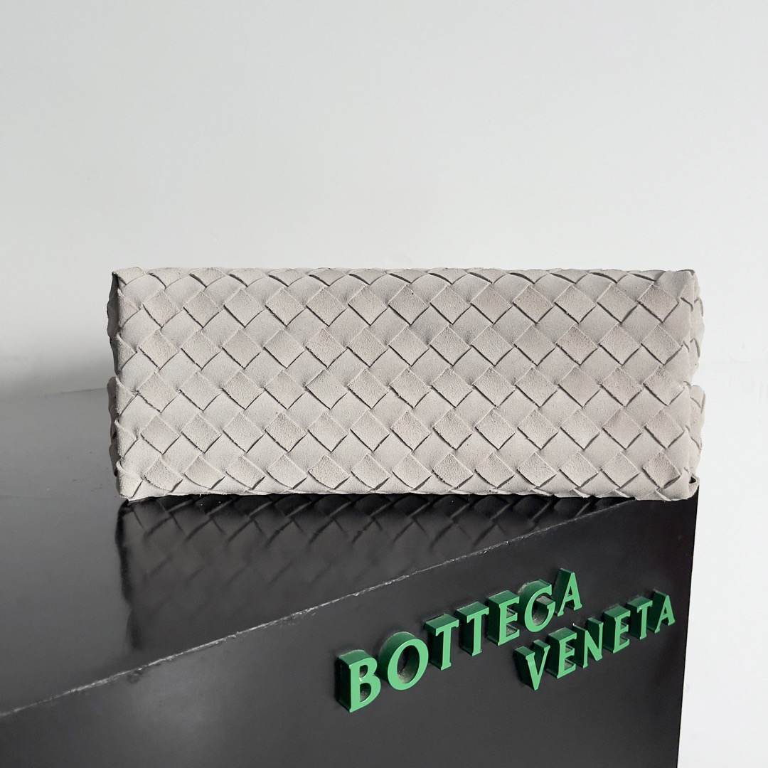 B0tt*ga Ven*ta Medium Andiamo(HIGH-END GRADE)