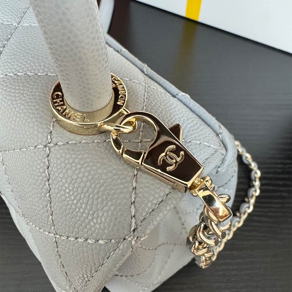 Ch**el Coco handle flap shoulder bag Mini