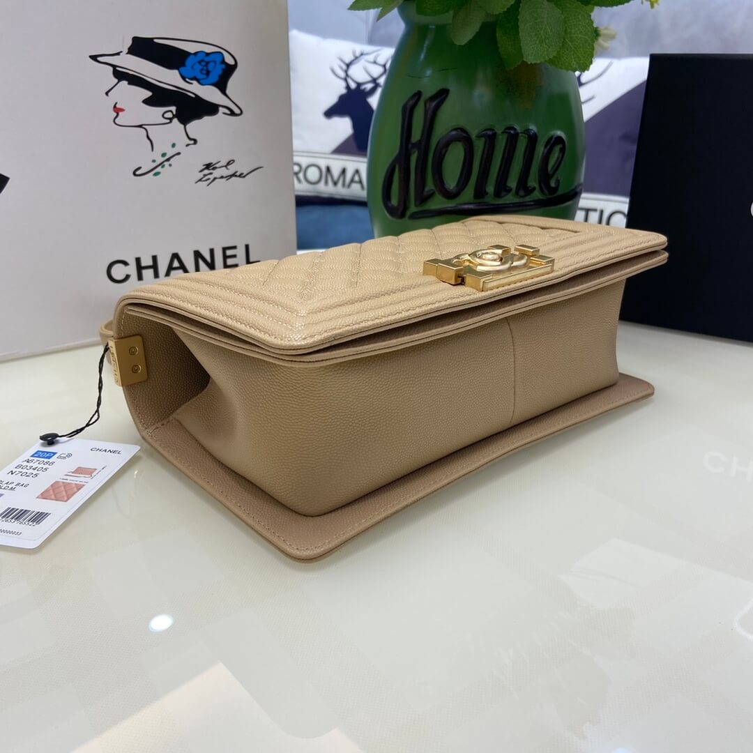 BOY Ch**el Handbag(high-end grade)