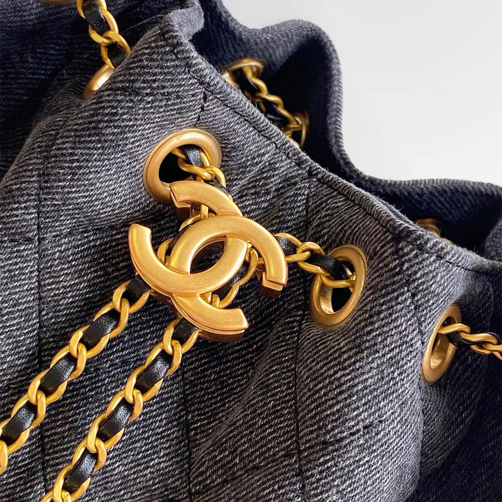 Ch**el 25 Mini Handbag(HIGH-END GRADE)