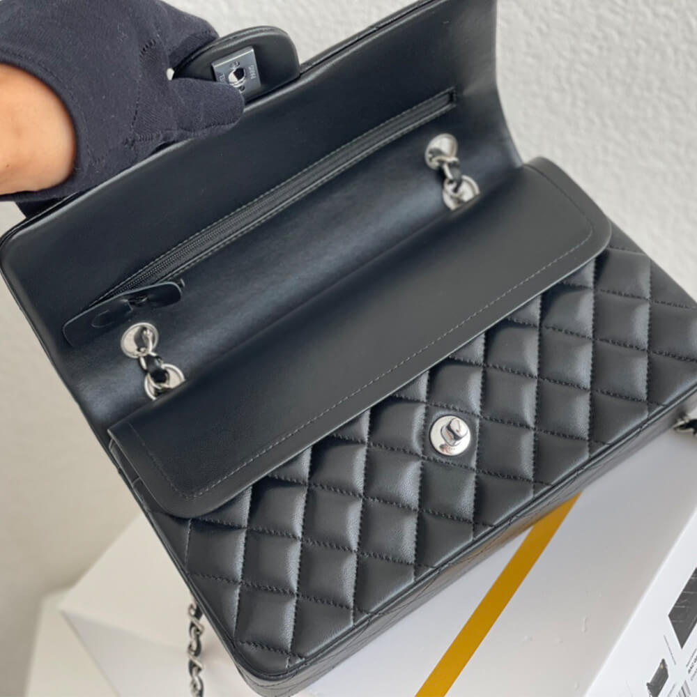 Ch**el Medium Flap Handbag(HIGH-END GRADE)
