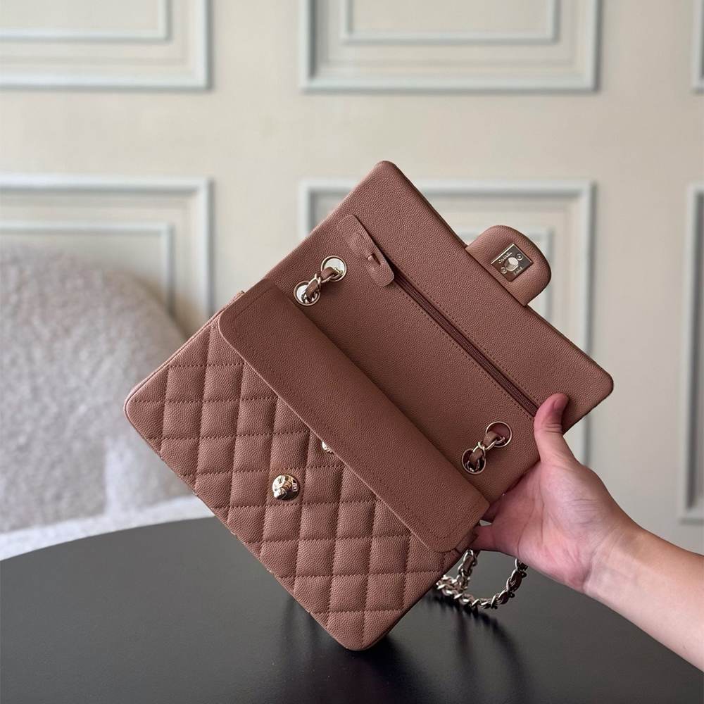 Ch**el SMALL CLASSIC HANDBAG