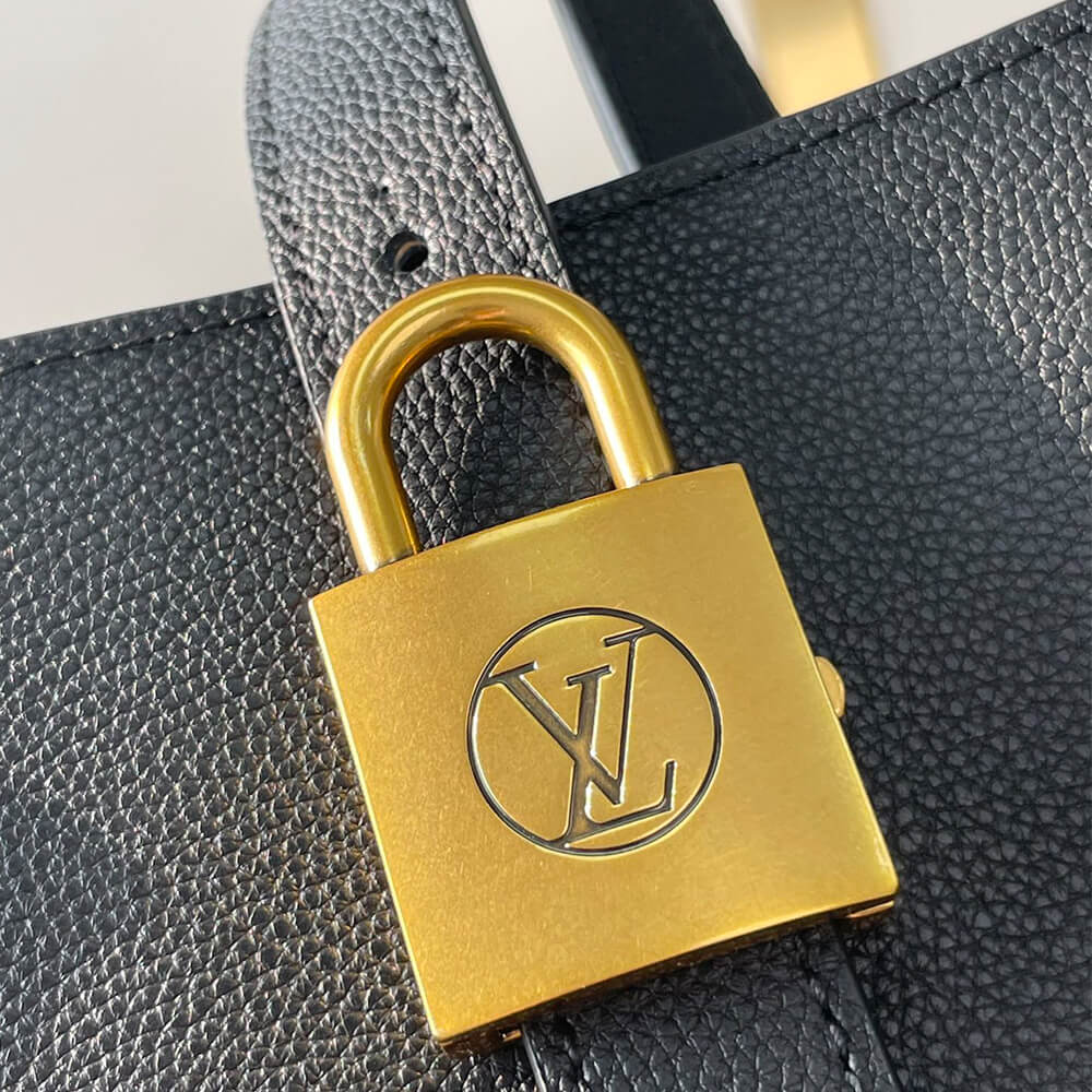 LV Low Key Cabas MM