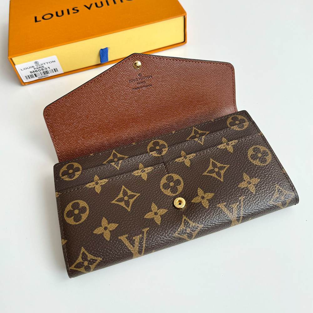 LV Sarah Wallet