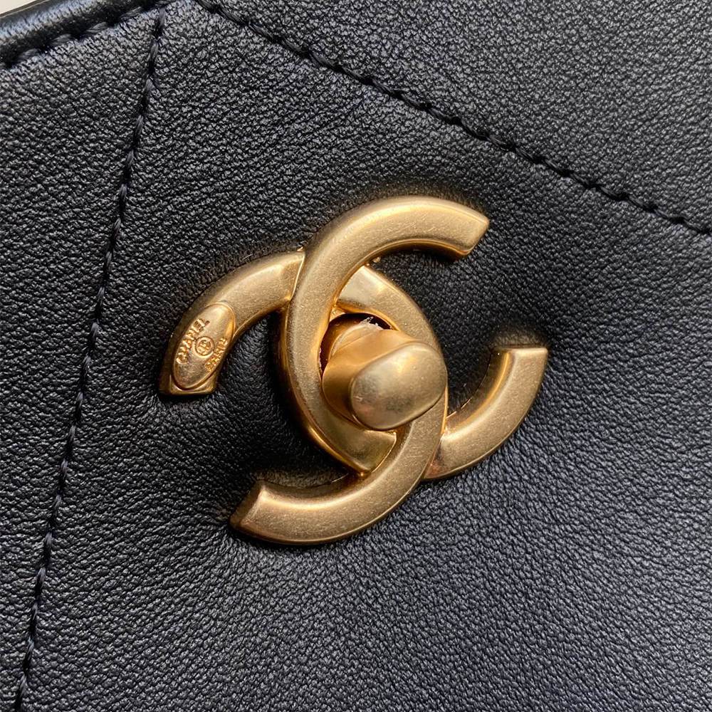 Ch**el Small shopping bag(HIGH-END GRADE)