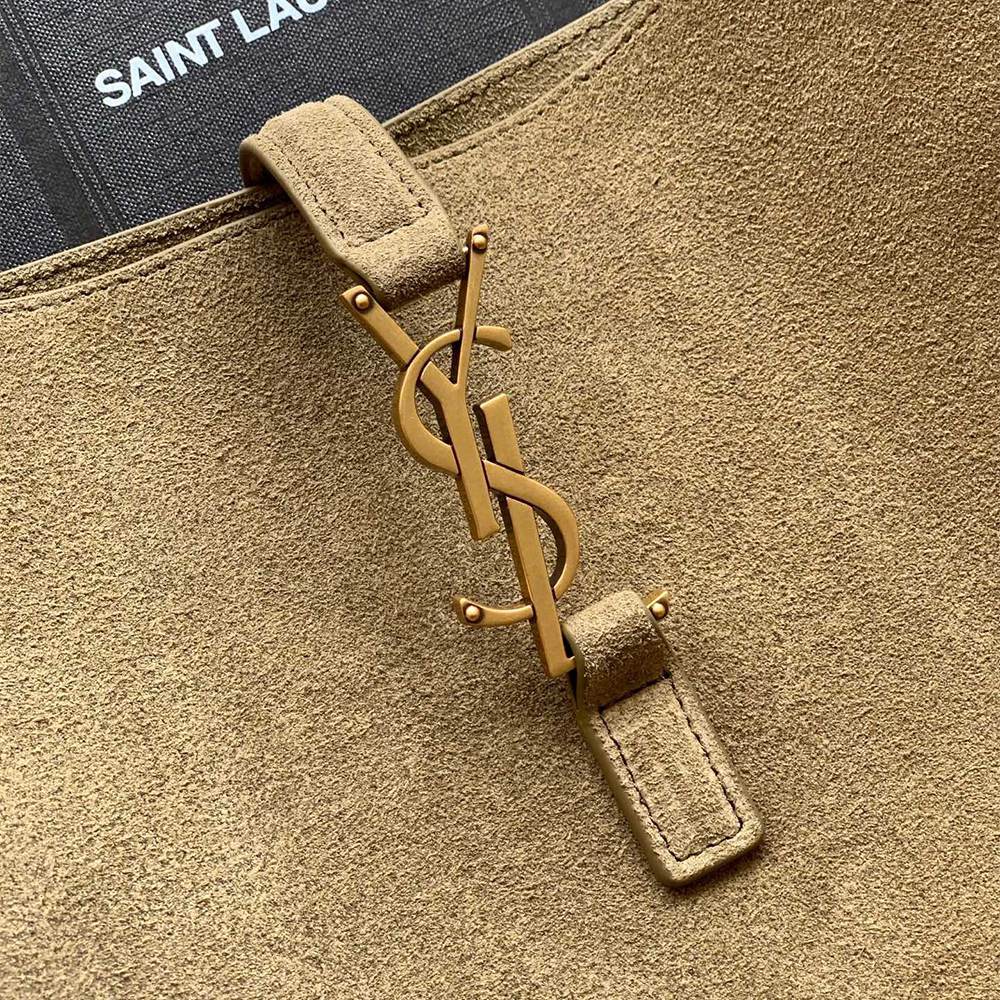 Y51 LE 5 À 7 S*pple large in suede