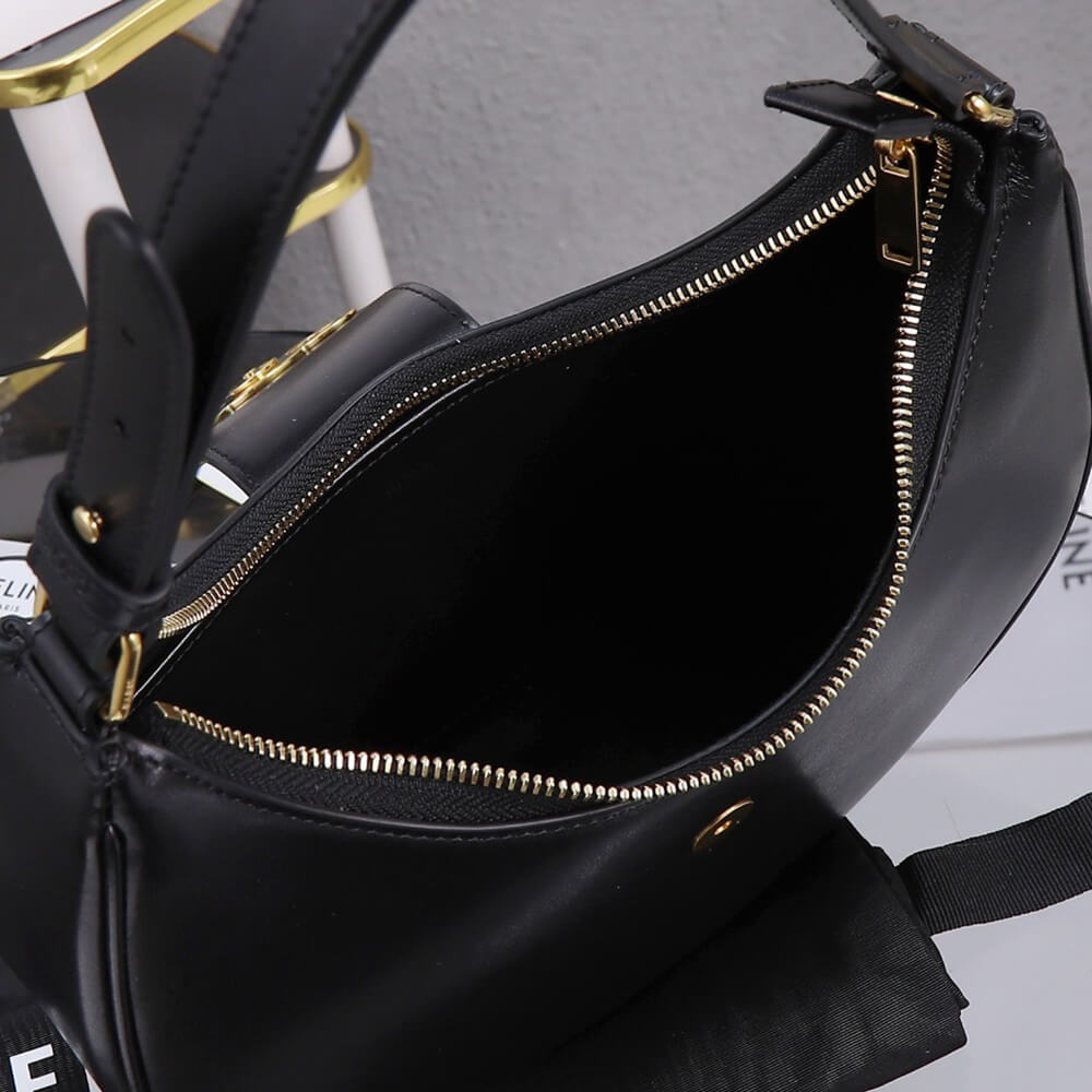 Ce1i*e MEDIUM AVA TRIOMPHE BAG in Calfskin