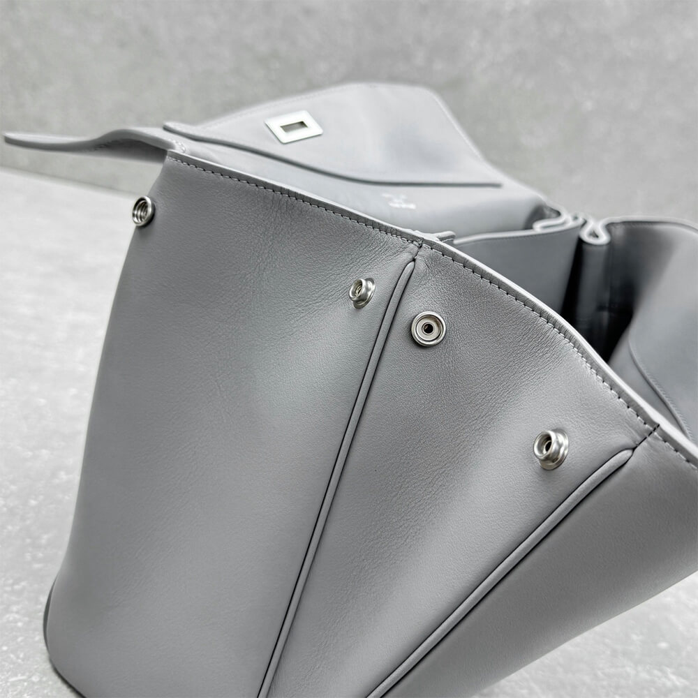 Ba1en*iaga Women’s Rodeo Handbag Medium(HIGH-END GRADE)
