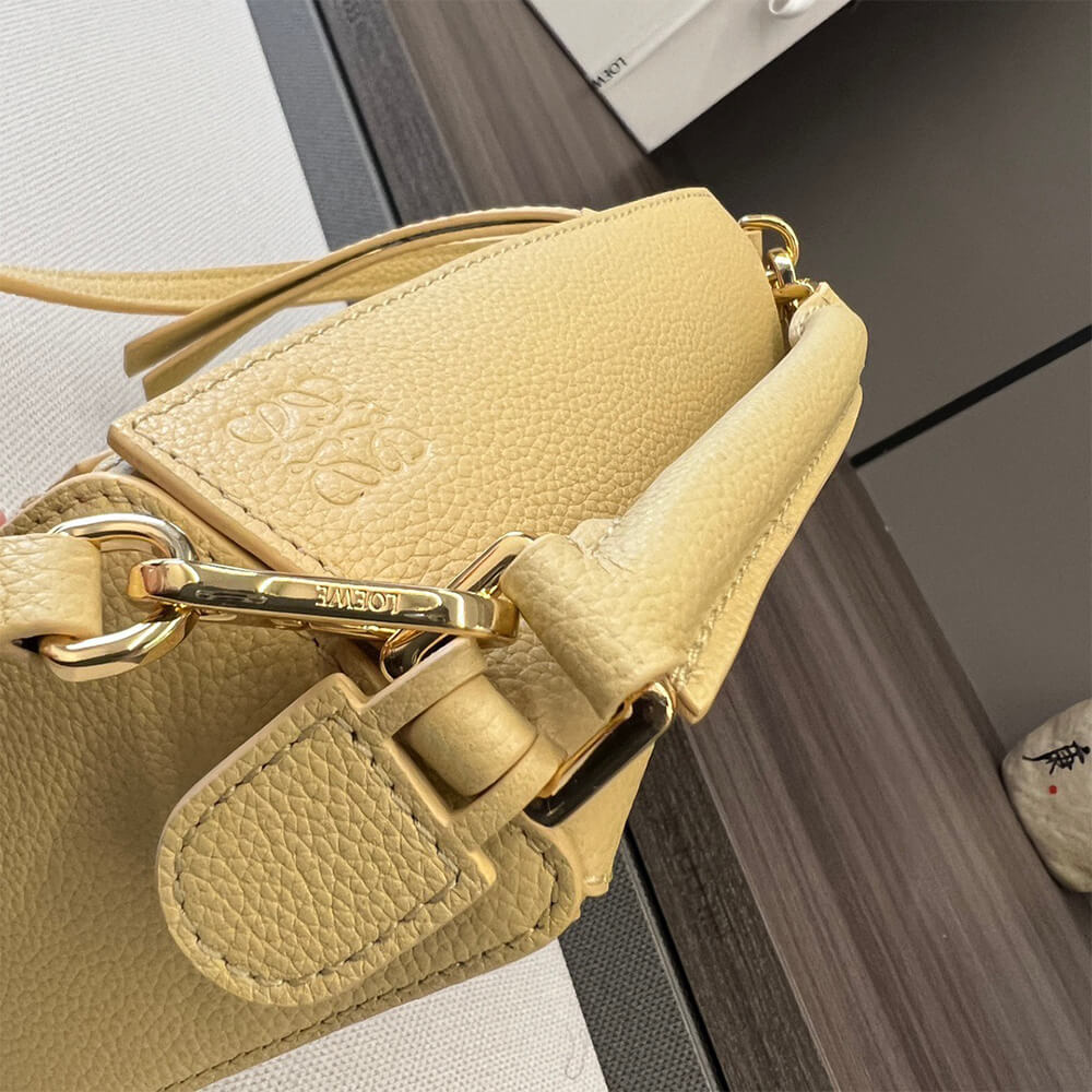 L0ew* Mini Puzzle bag