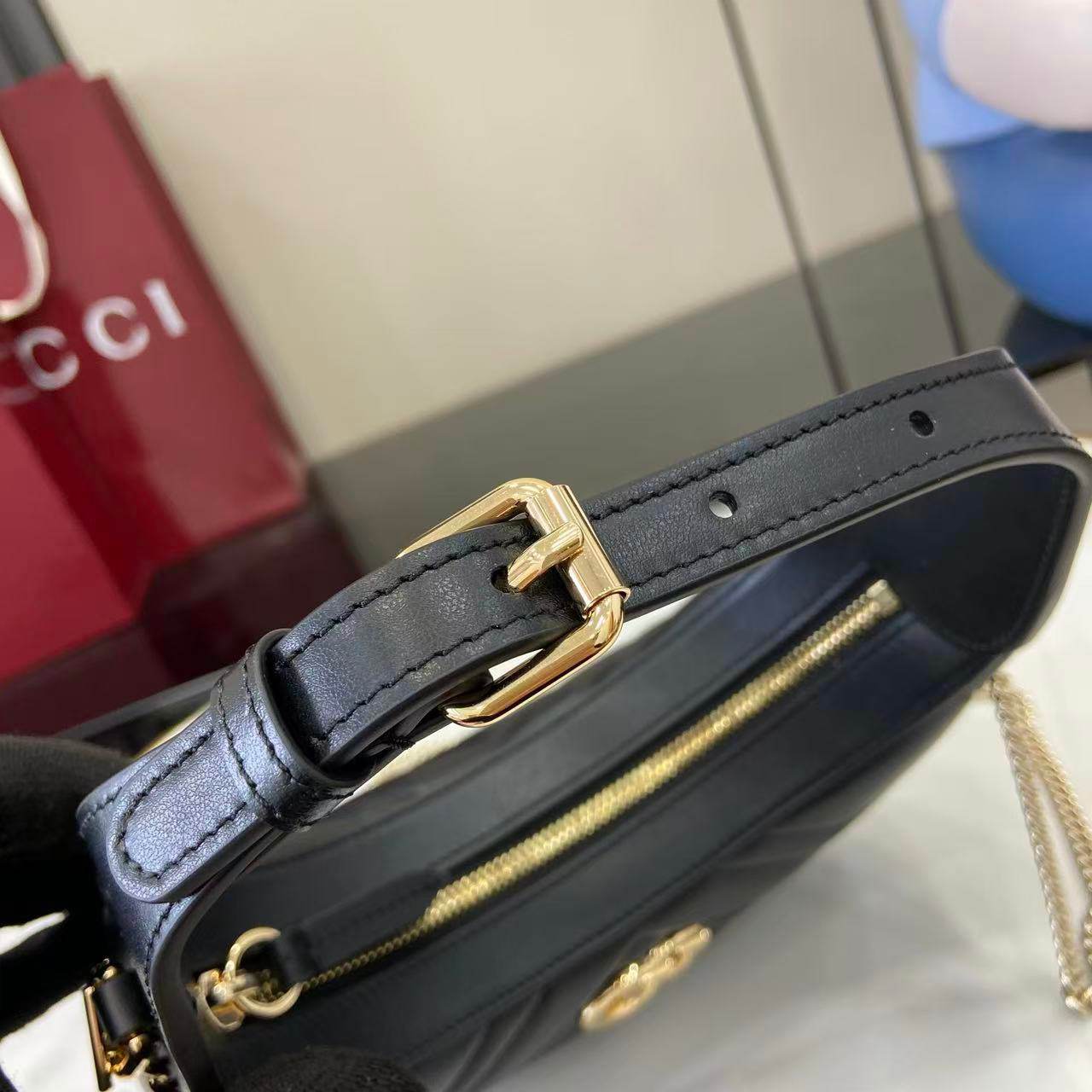 GG Marmont small shoulder bag