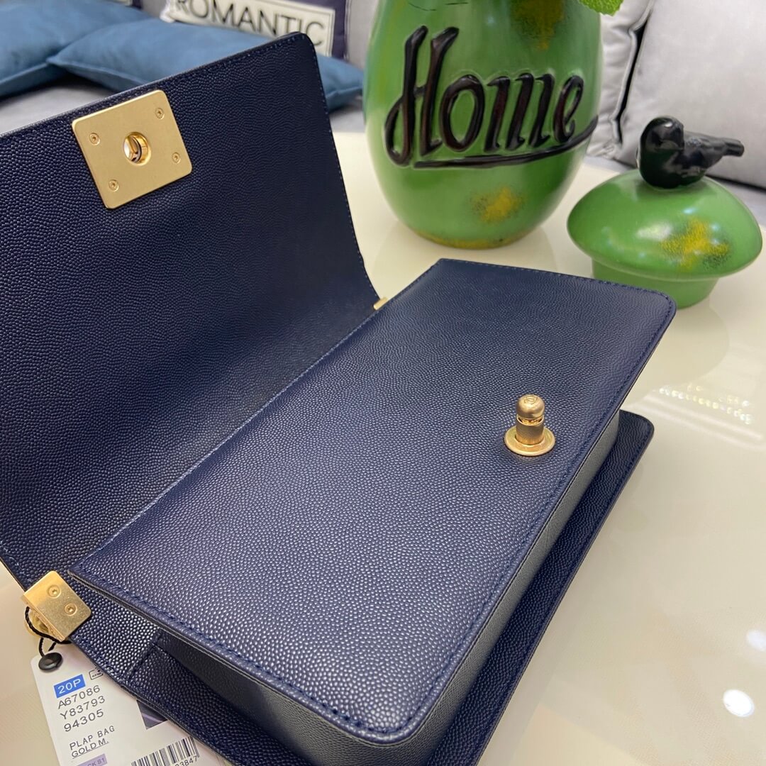 BOY Ch**el Handbag(high-end grade)