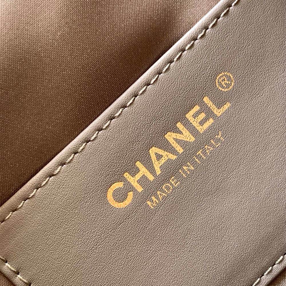 Ch**el 25 Mini Handbag(HIGH-END GRADE)