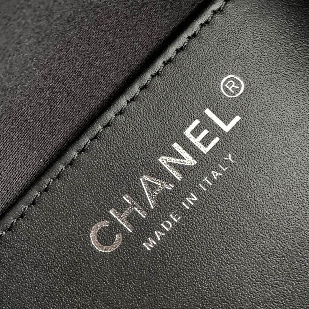 Ch**el 25 Mini Handbag(HIGH-END GRADE)
