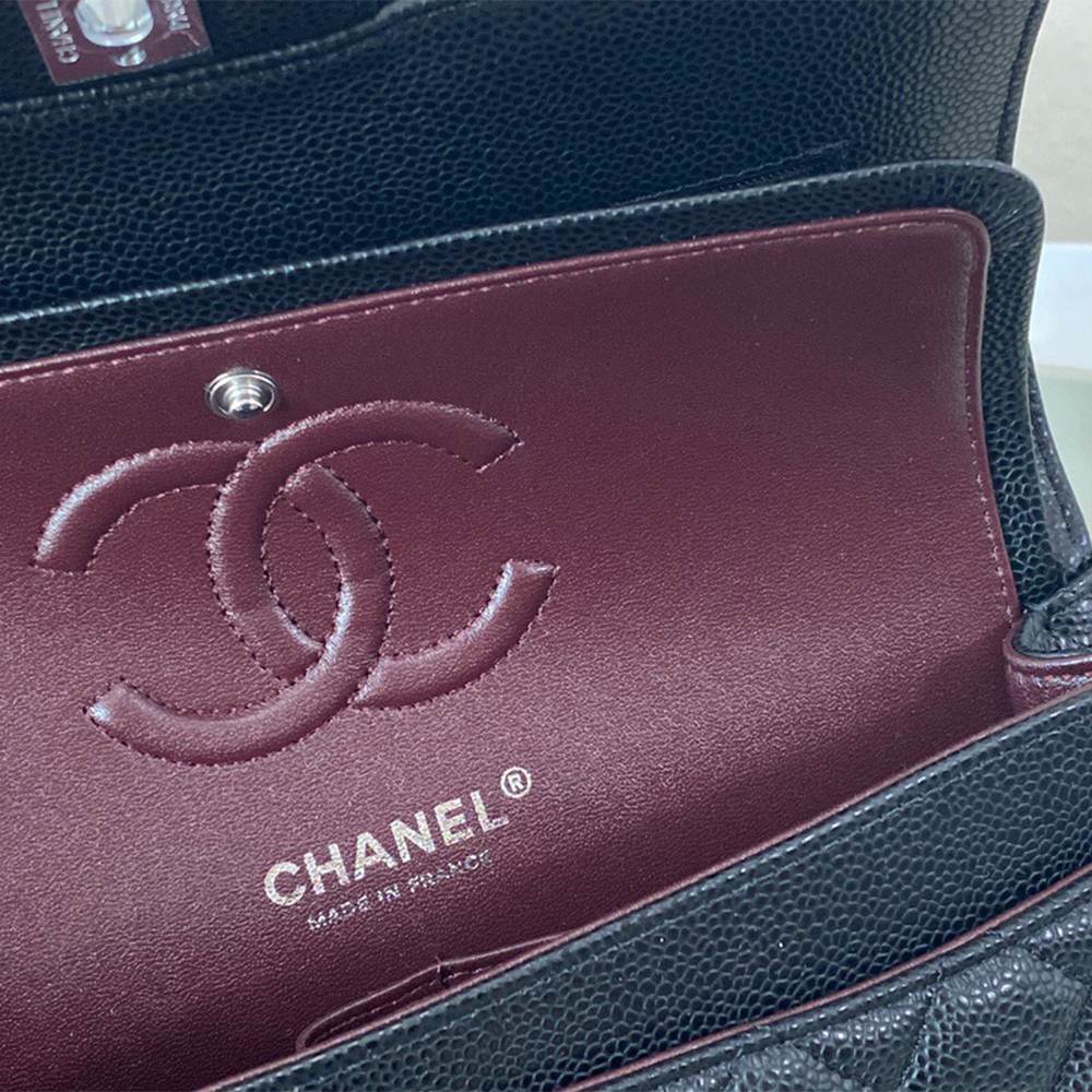 Ch**el SMALL CLASSIC HANDBAG