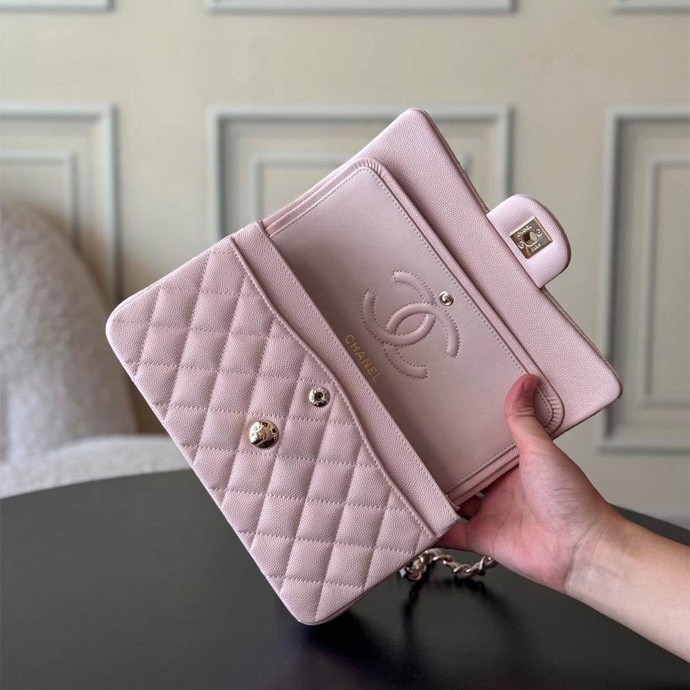 Ch**el SMALL CLASSIC HANDBAG
