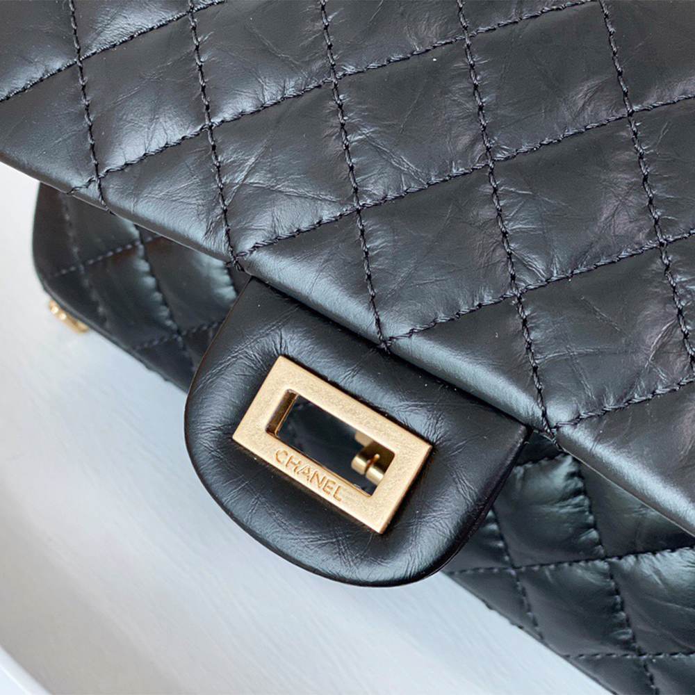 Ch**el 2.55 Handbag(HIGH-END GRADE)