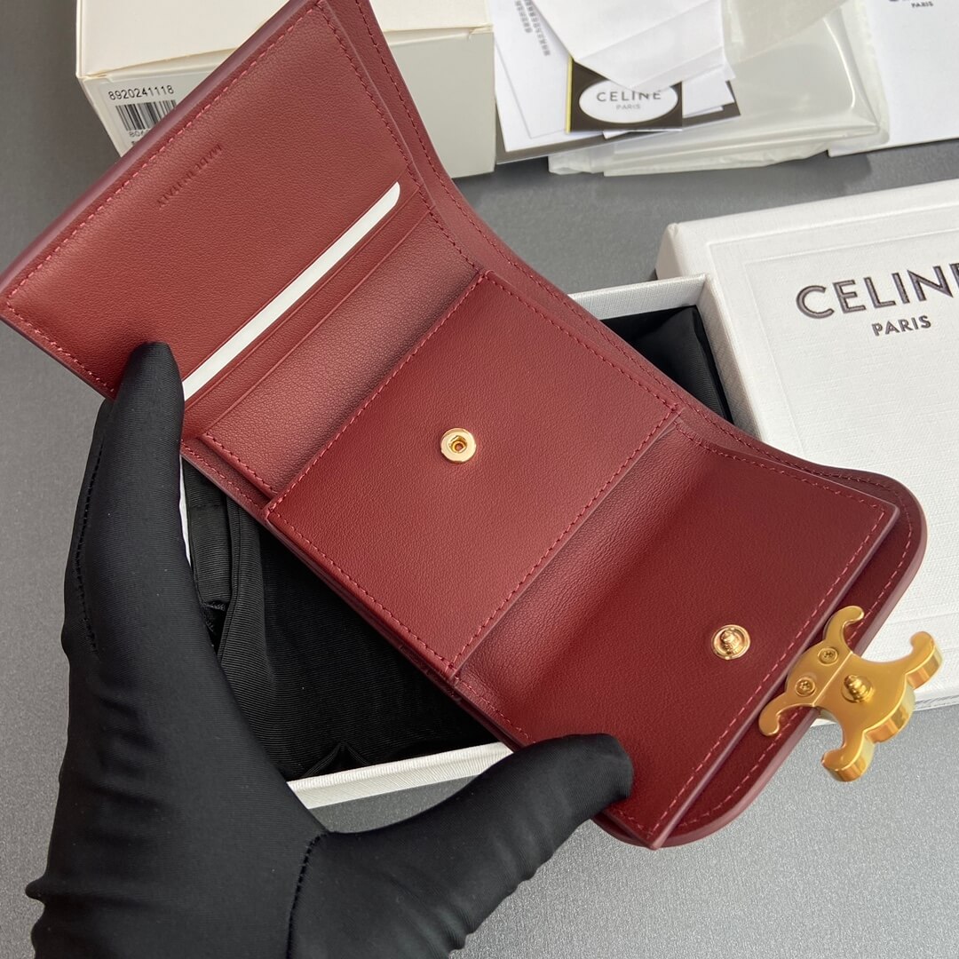 Ce1i*e Small Flap Wallet TRIOMPHE IN Shiny Smooth Lambskin