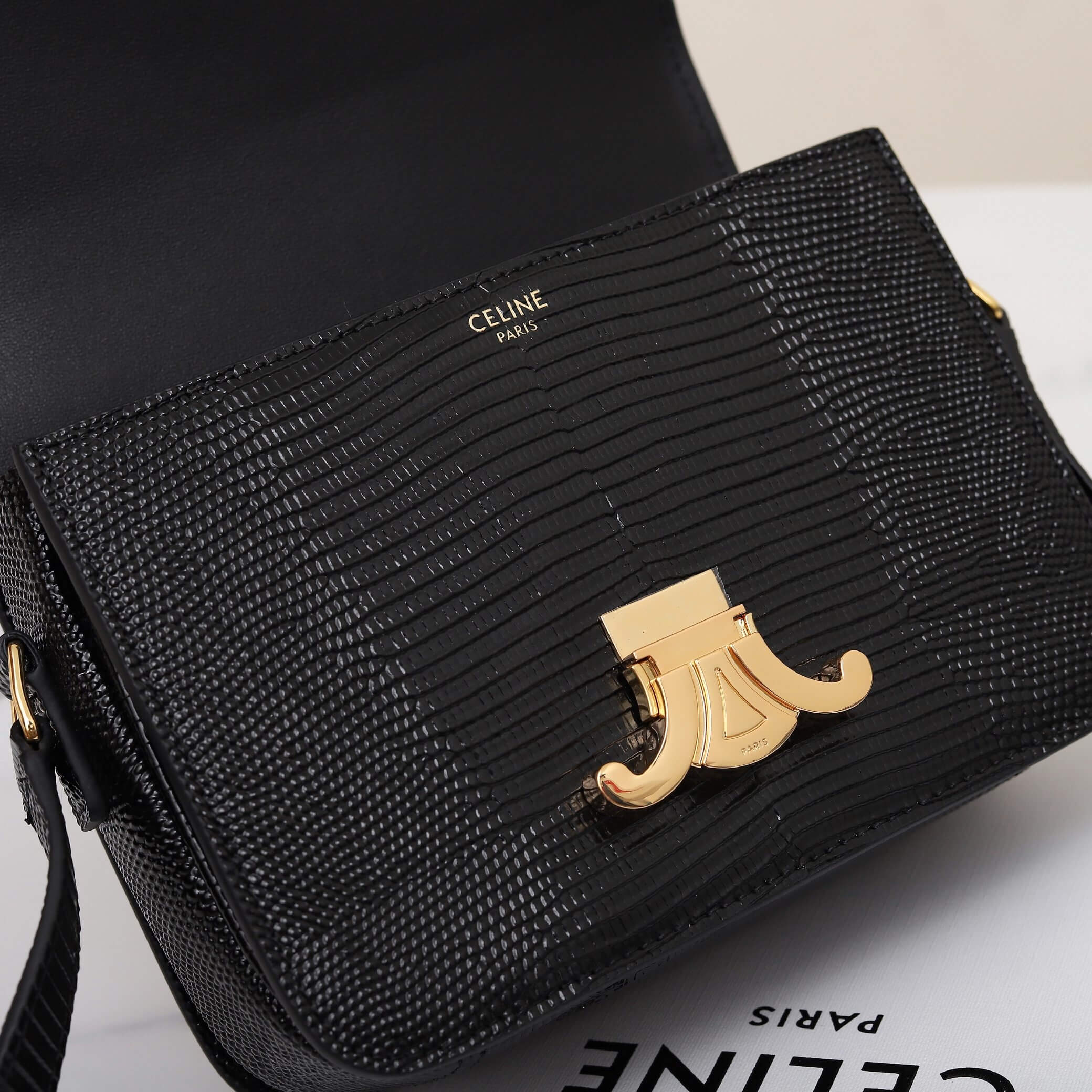 Ce1i*e TEEN TRIOMPHE lizard pattern handbag(HIGH-END GRADE)
