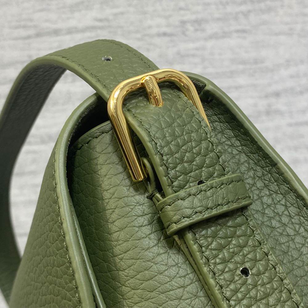 Medium D10r Bobby Bag(HIGH-END GRADE)