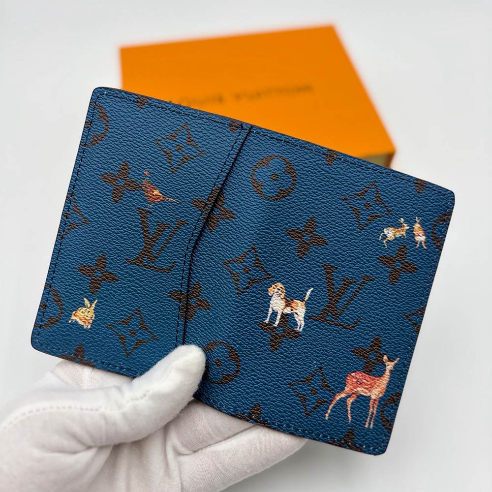 LV Pocket Organizer