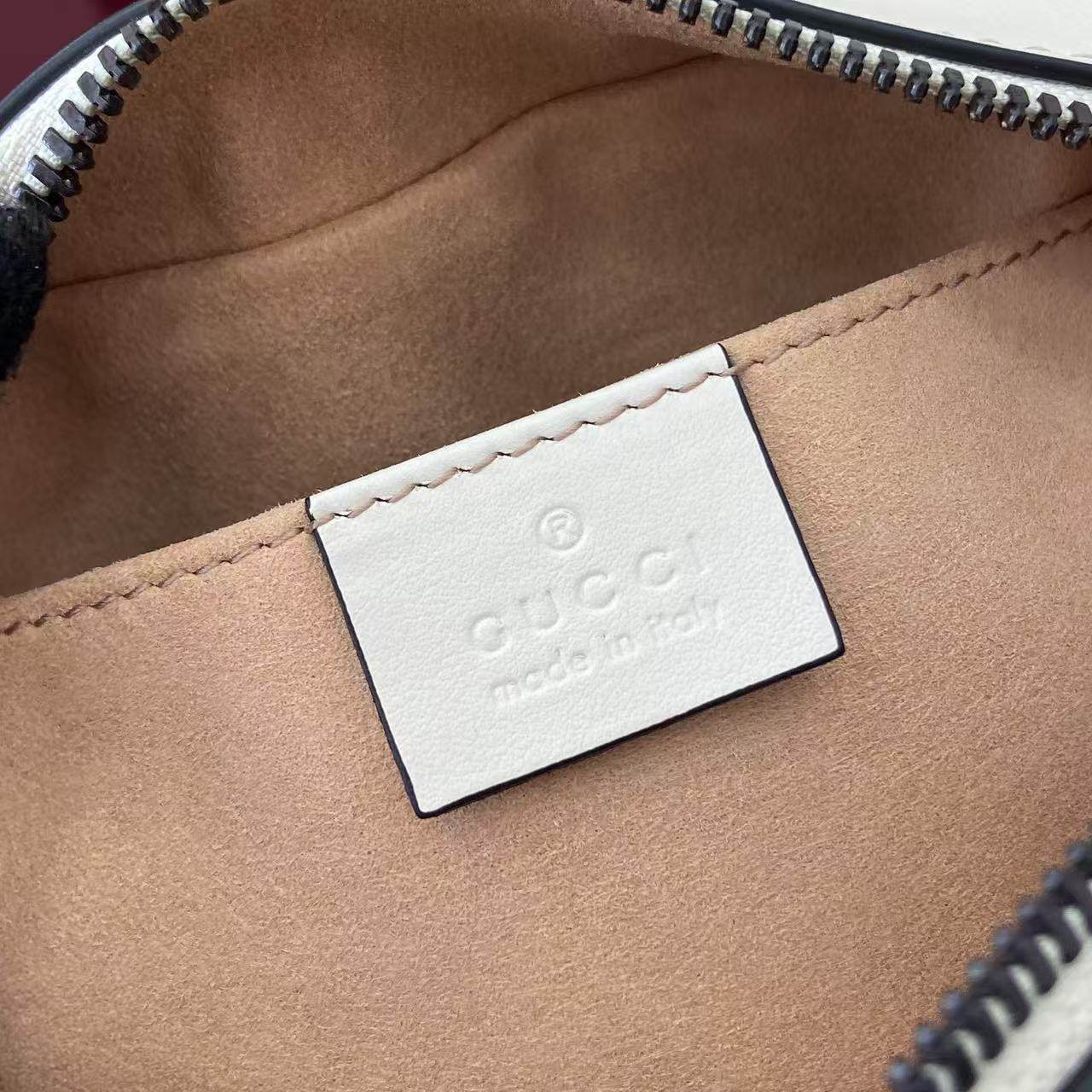 GG Marmont small camera bag