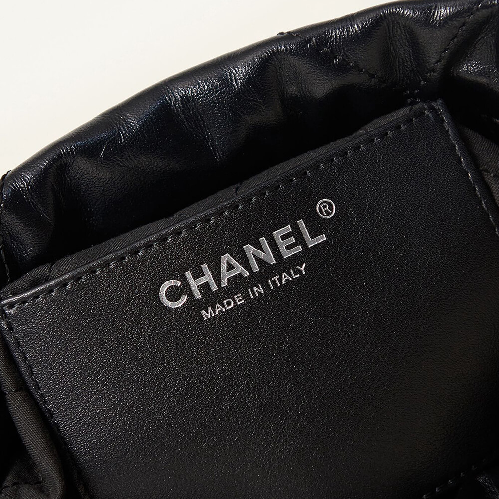 Ch**el 22 MINI HANDBAG